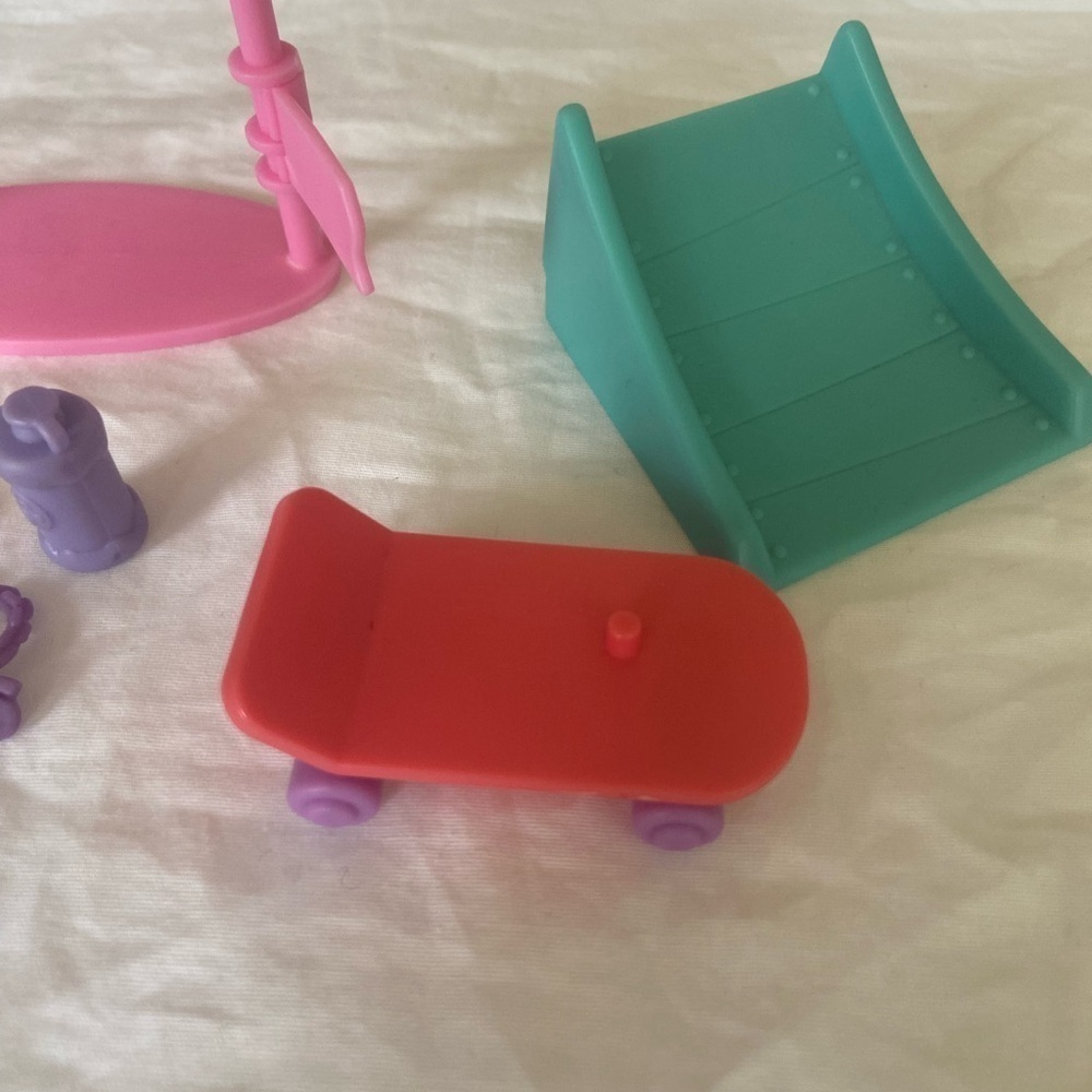 Littlest Pet Shop Trainin' Park Set Racing fun - Picture 8 of 11